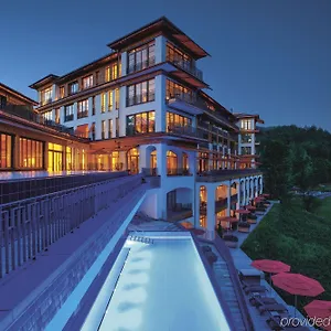 Schloss Retreat Hotel